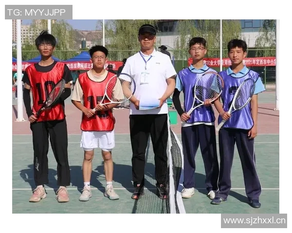 科学网球团队协作训练方法探索与实践提升竞技水平的有效策略 科学网球团队协作训练方法探索与实践提升竞技水平的有效策略