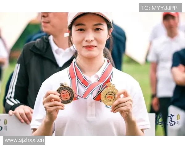 飞盘梦想与坚持:赵芳的运动生涯与心路历程分享