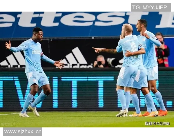 沙姆落与布兰的激烈对决揭示了足球战术的深层次博弈与精彩瞬间 沙姆落与布兰的激烈对决揭示了足球战术的深层次博弈与精彩瞬间