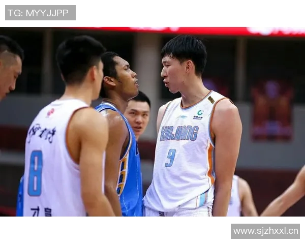 周琦与李慕豪对决分析:谁能在赛场上笑到最后 周琦与李慕豪对决分析:谁能在赛场上笑到最后