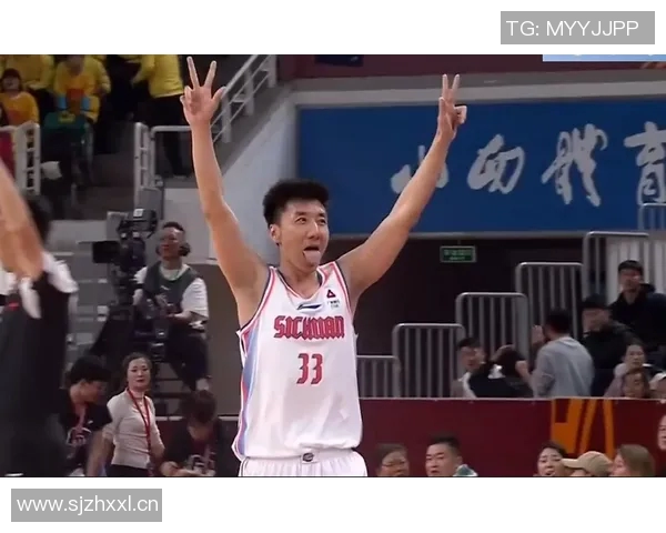 韩硕：从篮球场到商业领域的多元发展之路与人生启示