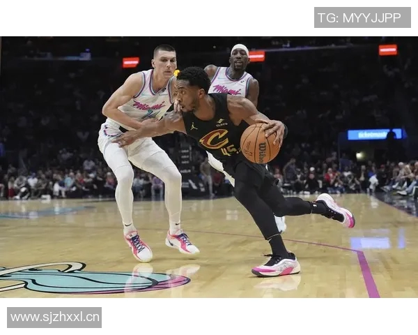 NBA季后赛精彩对决骑士与猛龙谁能晋级下一轮激战即将上演