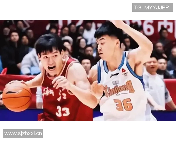 CBA焦点战广东队对决北京鸭队争夺季后赛席位的关键之战