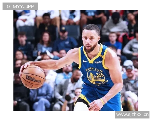 勇士与火箭季后赛第五场激战回顾关键时刻的精彩瞬间与战术分析