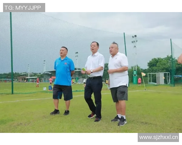 吴娜的足球人生探索：从草地到梦想舞台的深度对话与启示