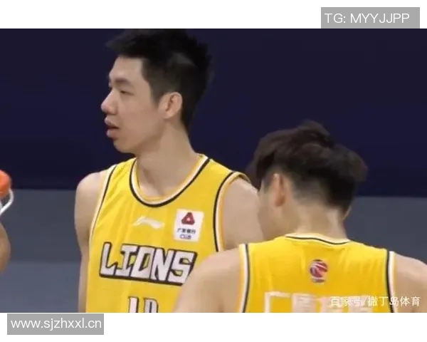 朱俊龙的成长之路：从青涩少年到职场精英的蜕变与奋斗故事