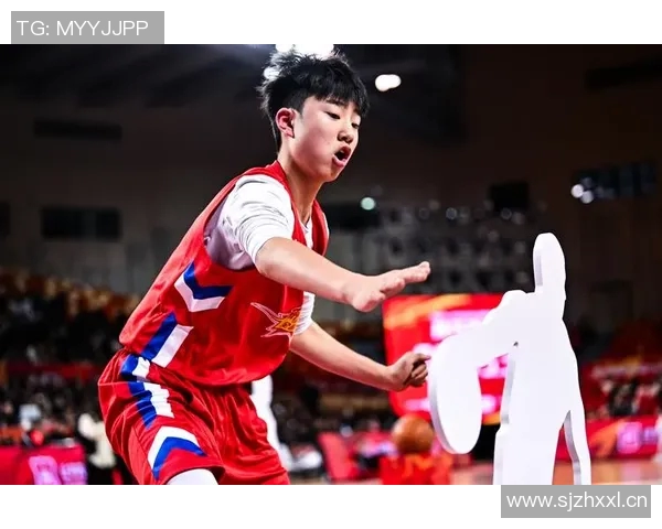 追逐梦想的篮球之路如何从普通少年蜕变为耀眼明星